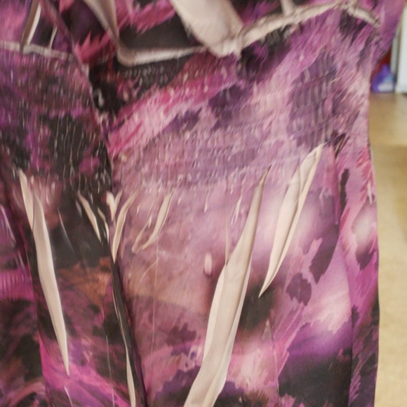 Top - Picture 3 of 4